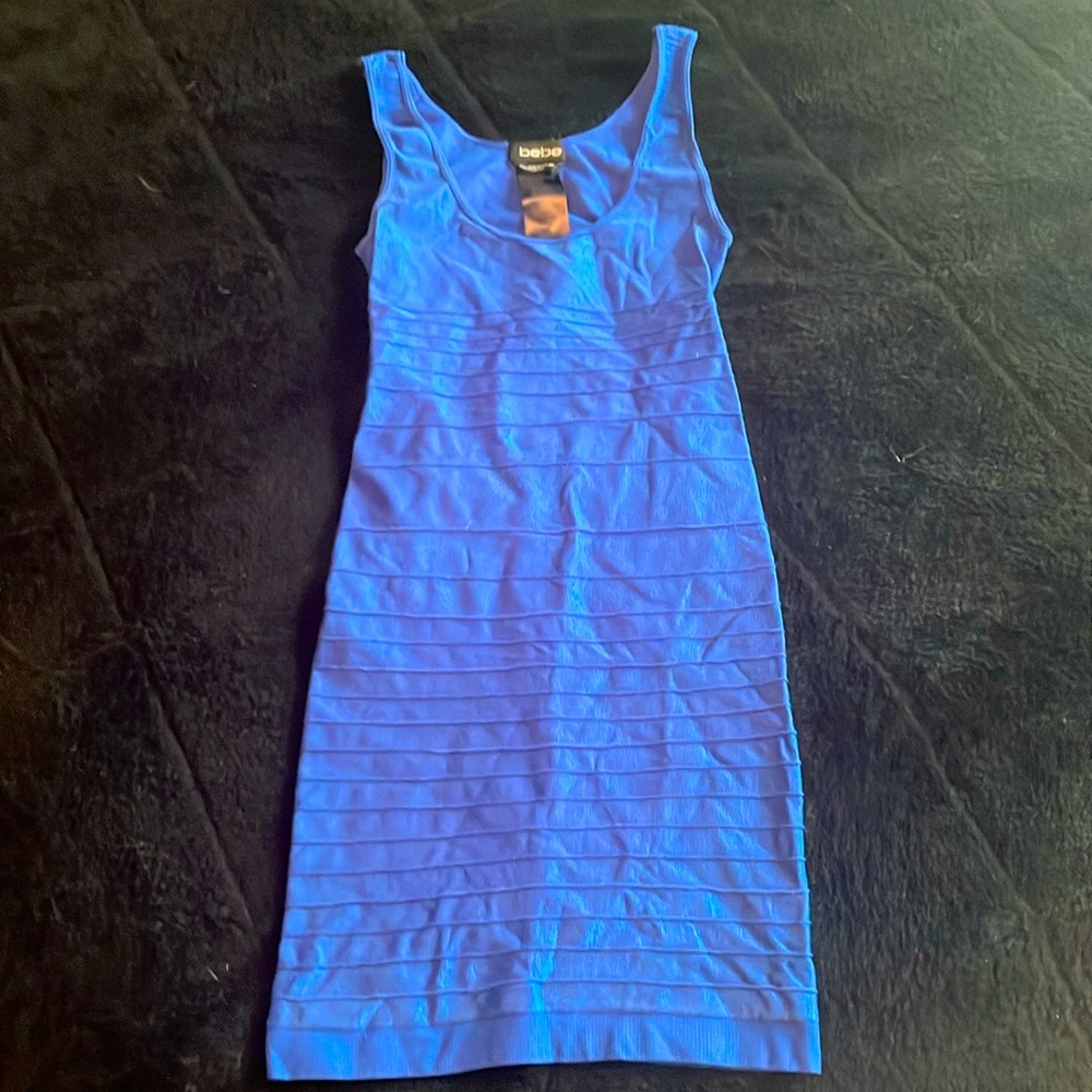 BEBE. Stretchy pull over dress